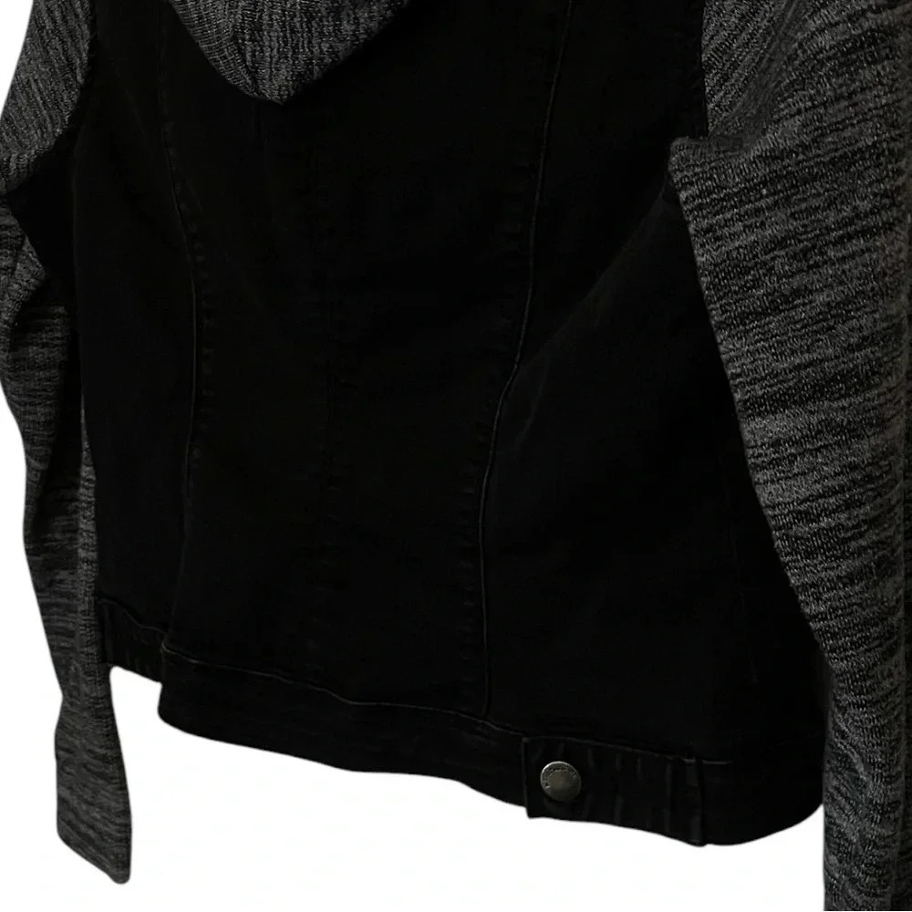 Ladies Jacket - Picture 8 of 11